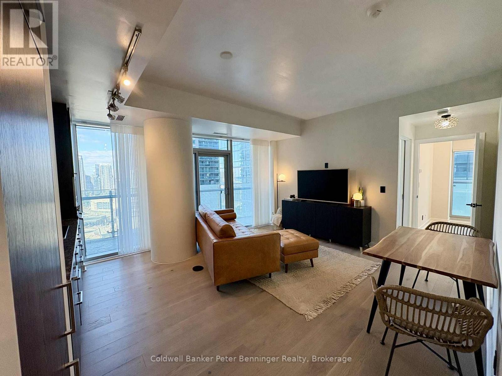 2308 - 14 York Street, Toronto (Waterfront Communities), Ontario  M5J 0A9 - Photo 3 - C12415484