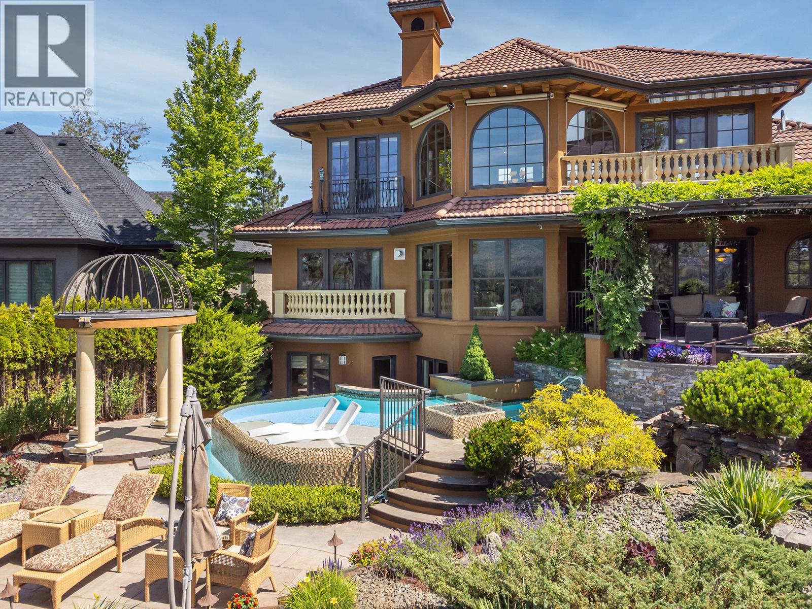 983 Westpoint Drive, Kelowna, British Columbia