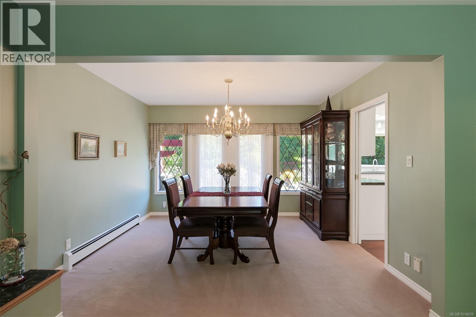 Property at 2886 Tudor Ave image 4