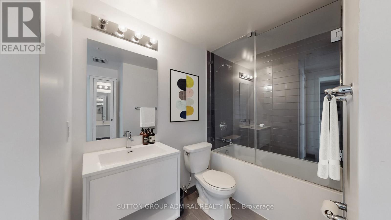 1601 - 159 Wellesley Street E, Toronto, Ontario  M4Y 0H5 - Photo 13 - C12415299