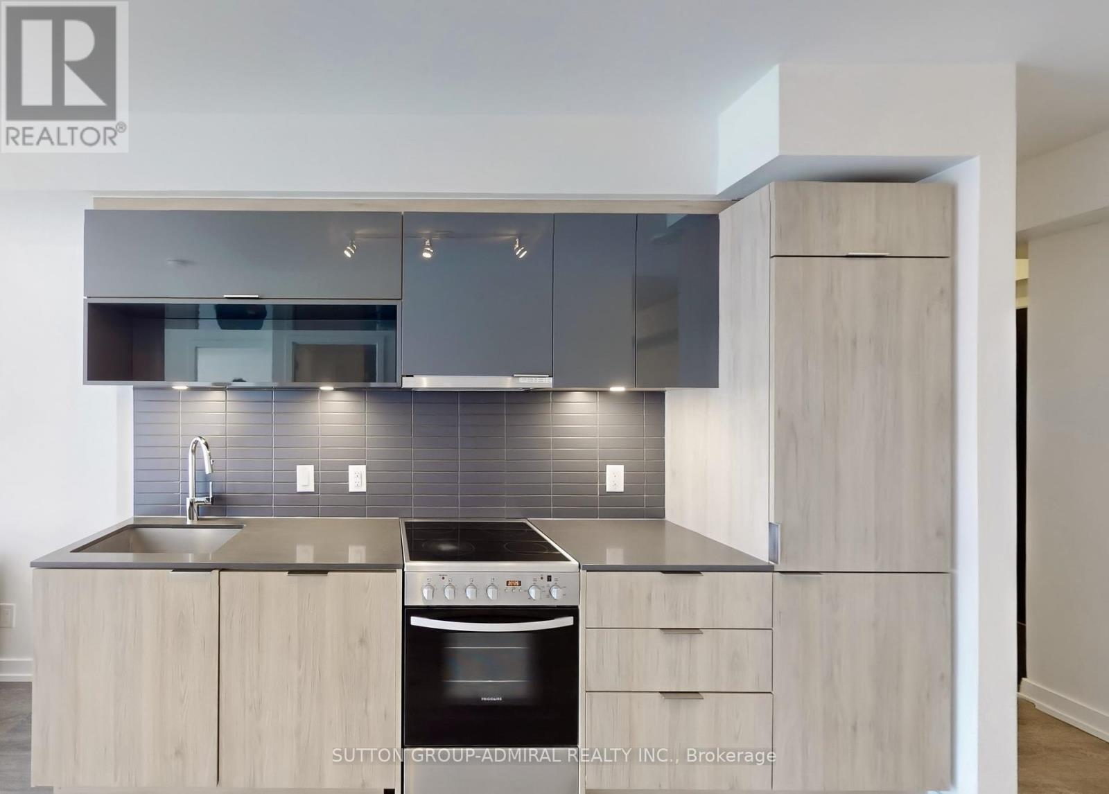 1601 - 159 Wellesley Street E, Toronto, Ontario  M4Y 0H5 - Photo 17 - C12415299