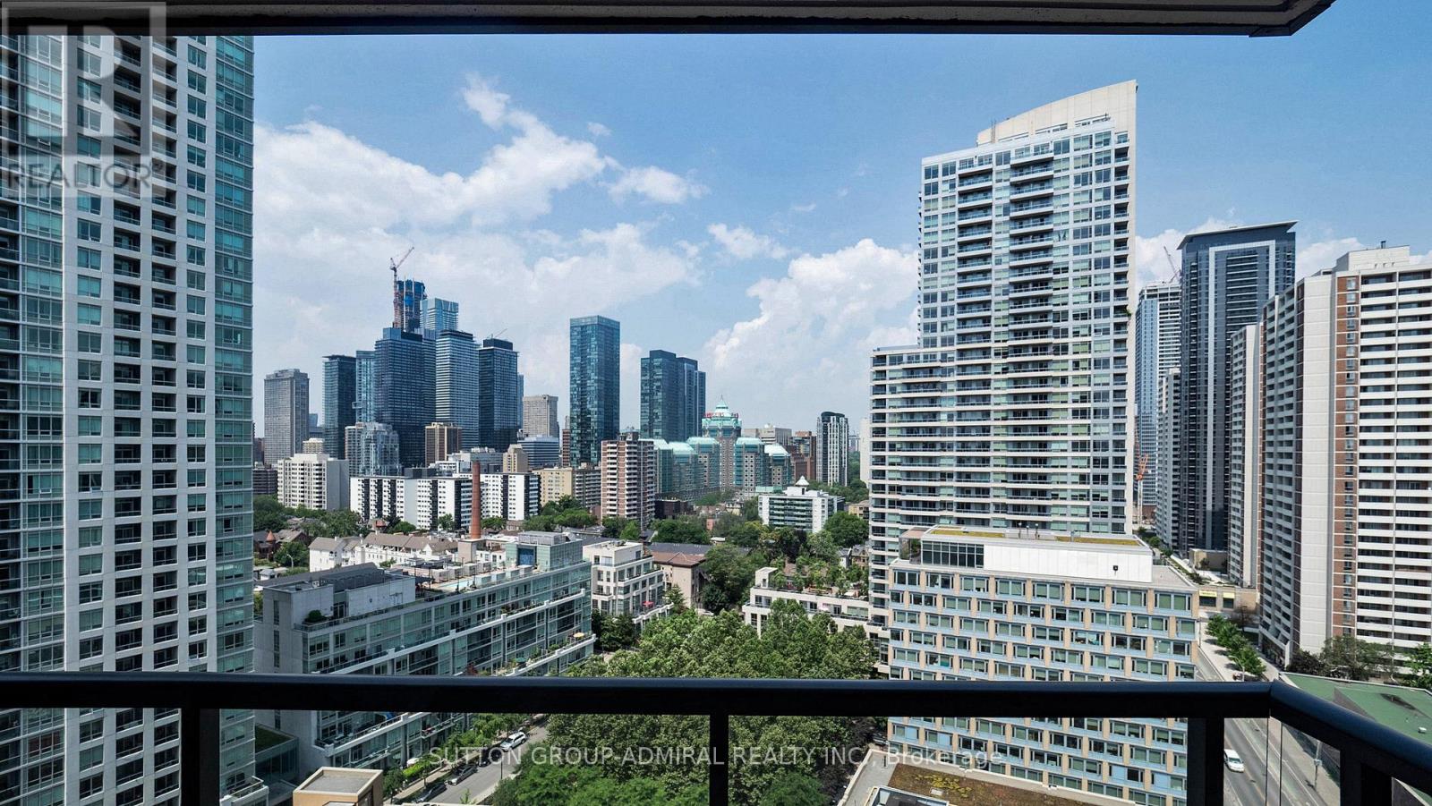 1601 - 159 Wellesley Street E, Toronto, Ontario  M4Y 0H5 - Photo 23 - C12415299