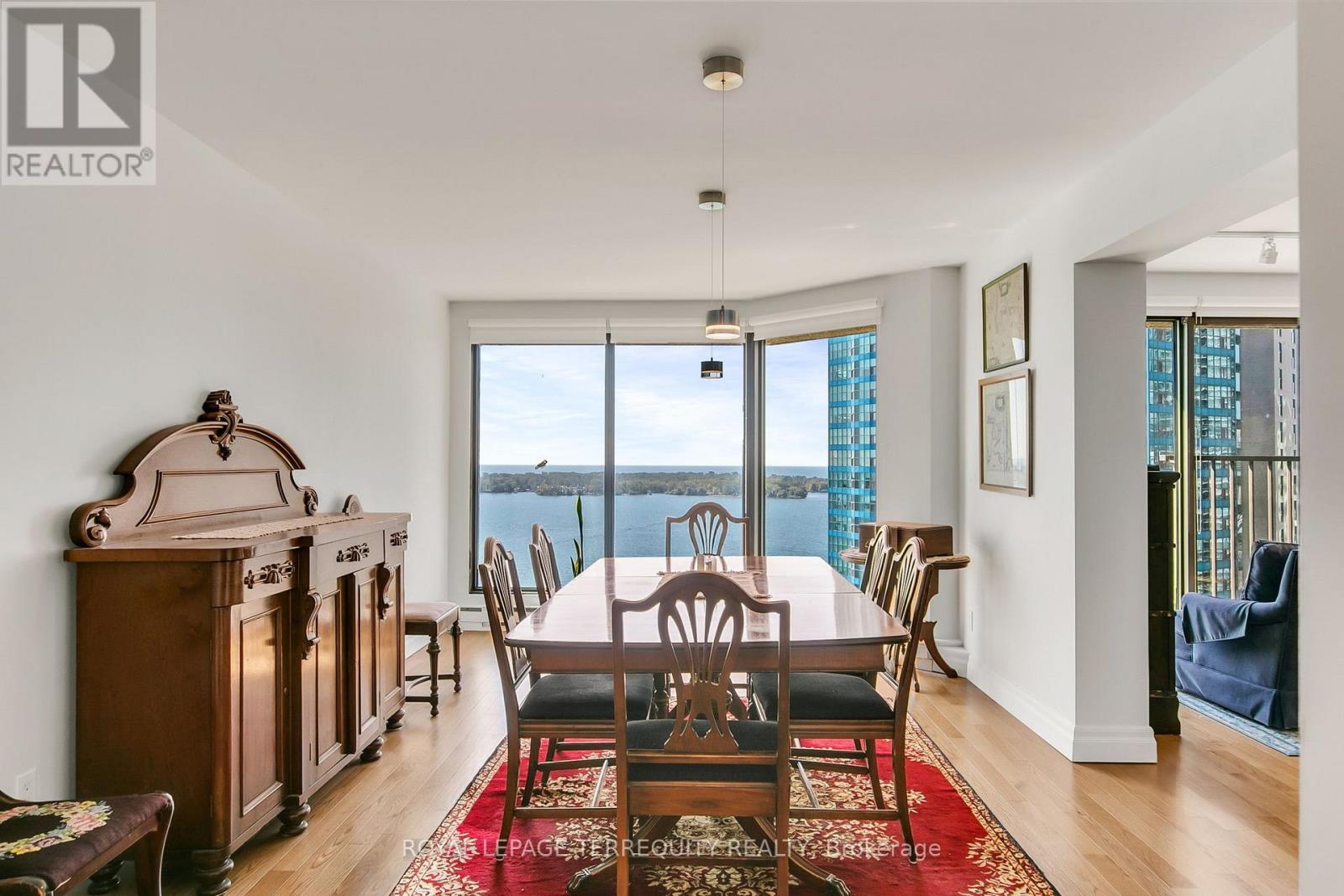 2311 - 55 Harbour Square, Toronto, Ontario  M5J 2L1 - Photo 17 - C12415362