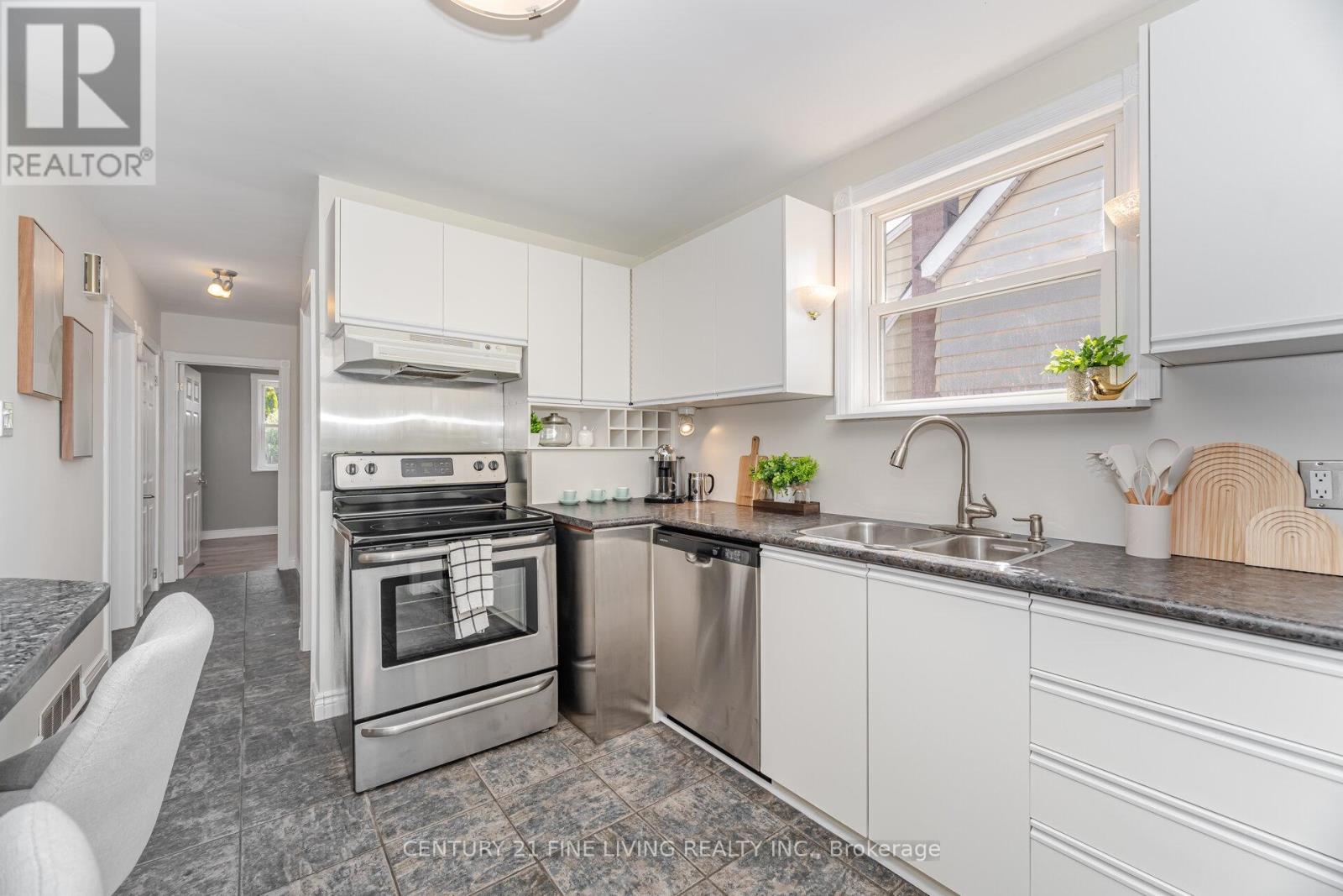 151 Brooklawn Avenue, Toronto, Ontario  M1M 2P8 - Photo 12 - E12415333