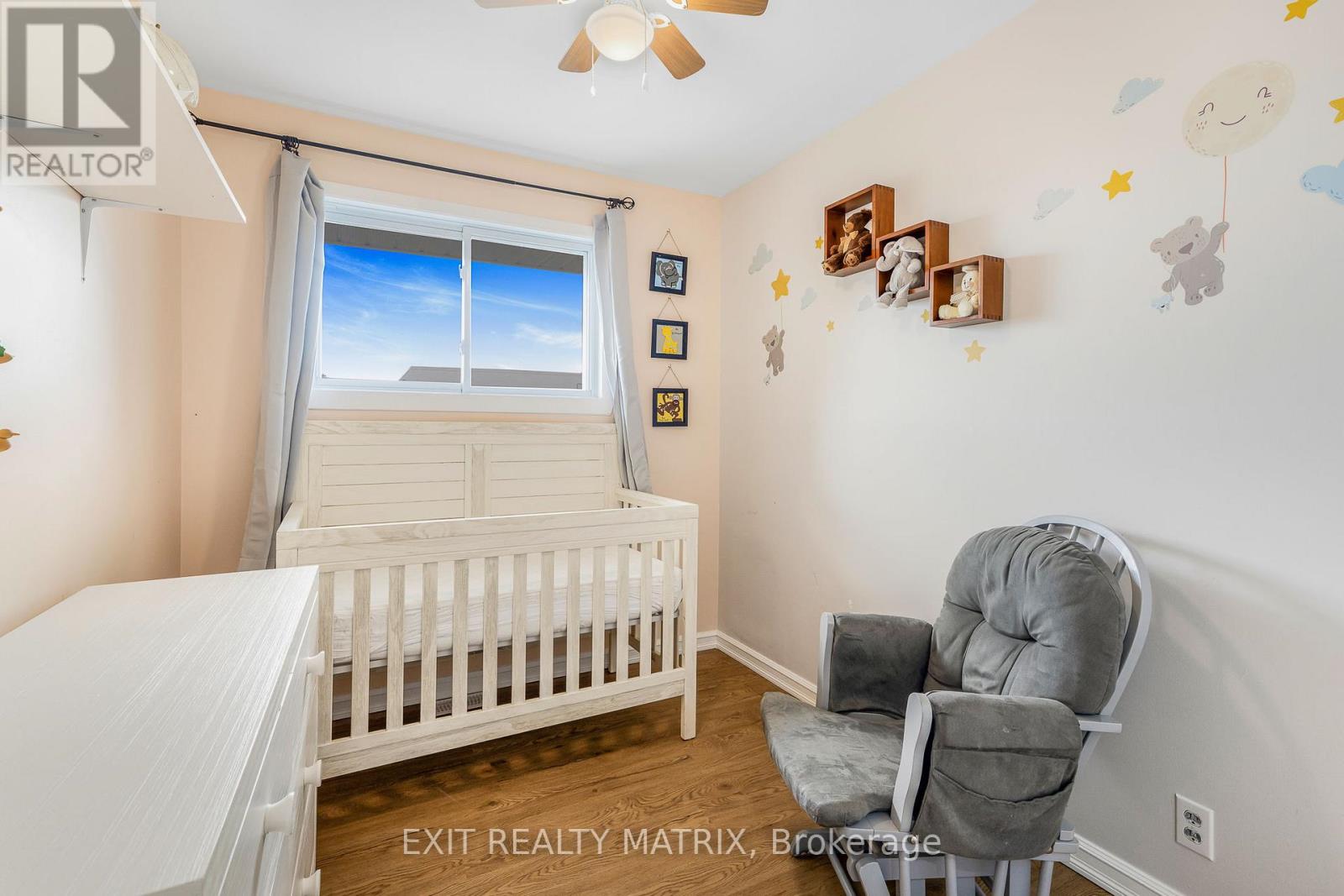94 Peel Street E, North Glengarry, Ontario  K0C 1A0 - Photo 16 - X12415489