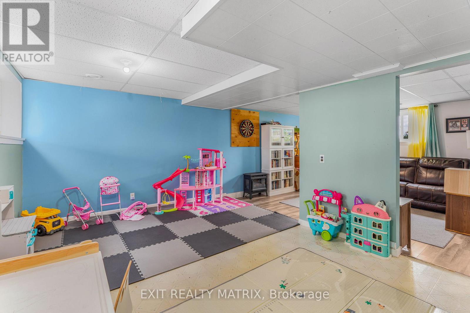 94 Peel Street E, North Glengarry, Ontario  K0C 1A0 - Photo 24 - X12415489