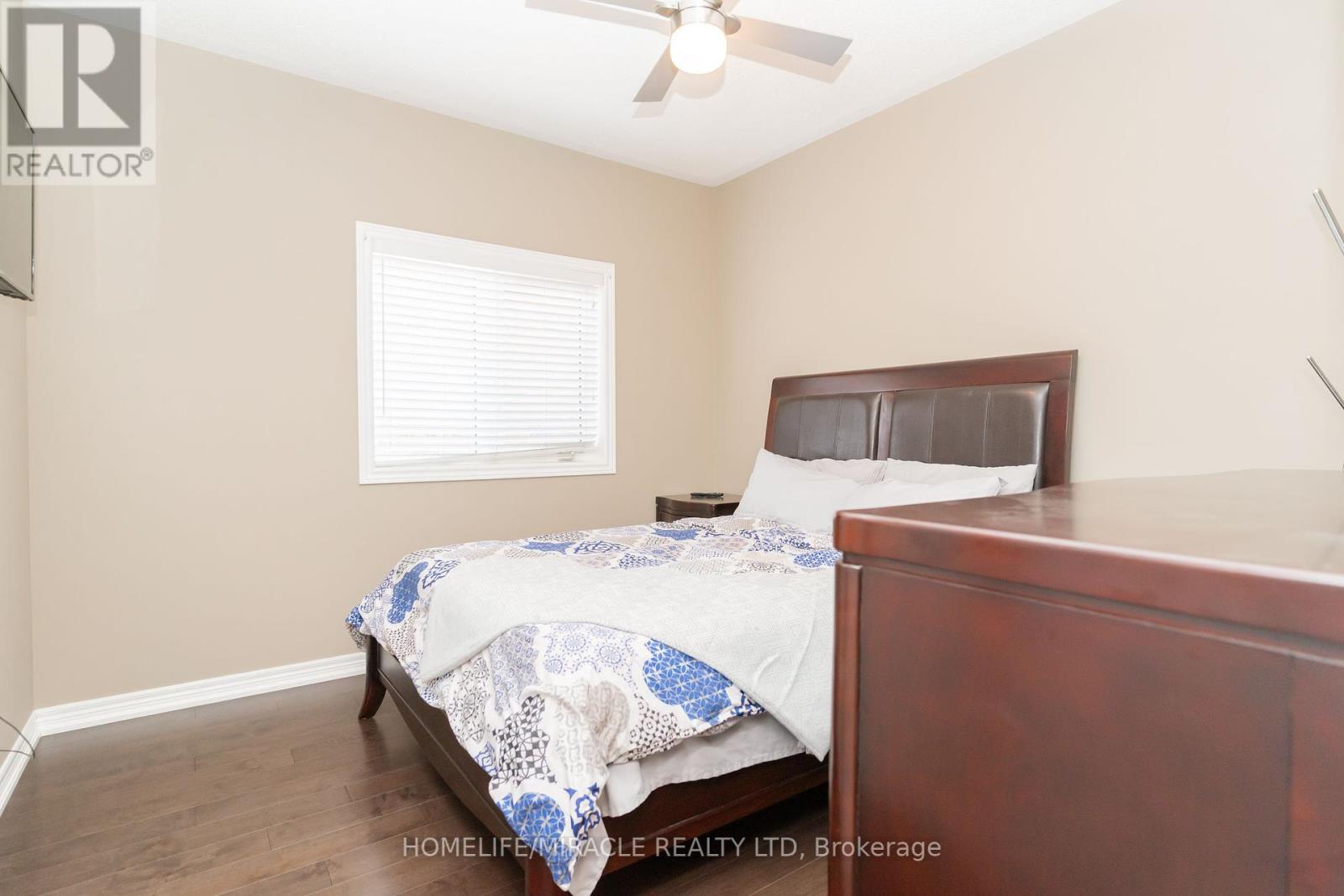 516 Vellore Woods Boulevard, Vaughan, Ontario  L4H 2W3 - Photo 31 - N12415265