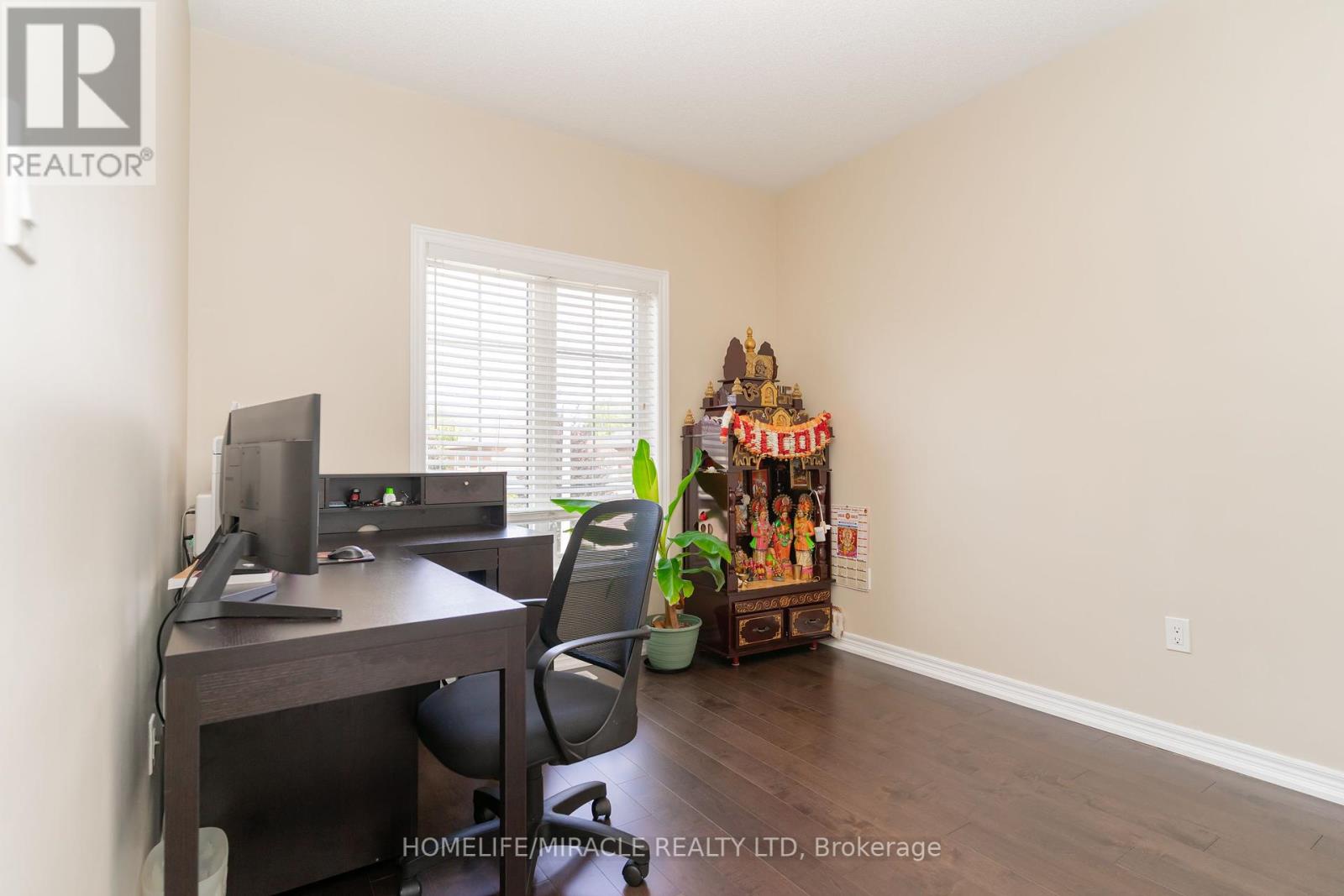 516 Vellore Woods Boulevard, Vaughan, Ontario  L4H 2W3 - Photo 33 - N12415265