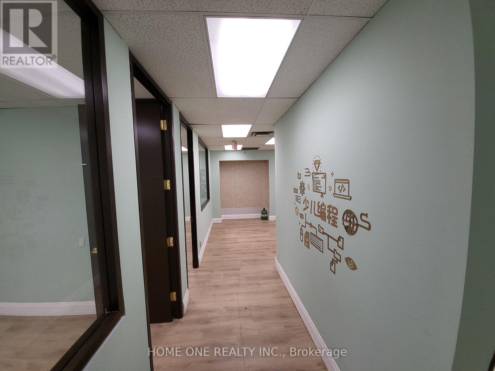 3 & 4 - 33 The Bridle Trail, Markham, Ontario  L3R 4E7 - Photo 15 - N12415347