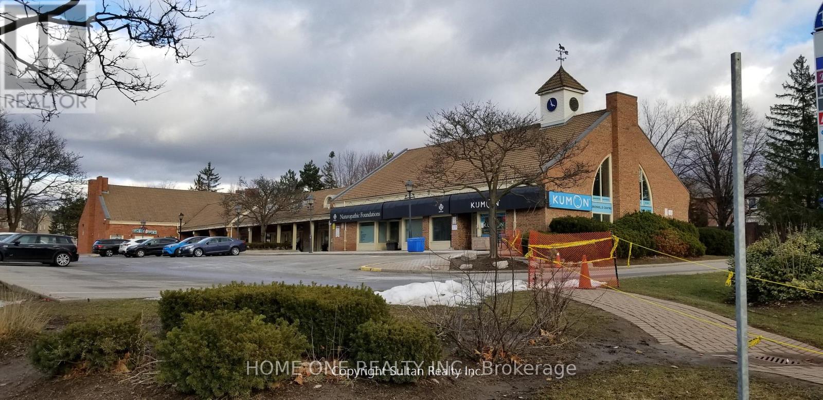 3 & 4 - 33 The Bridle Trail, Markham, Ontario  L3R 4E7 - Photo 2 - N12415347