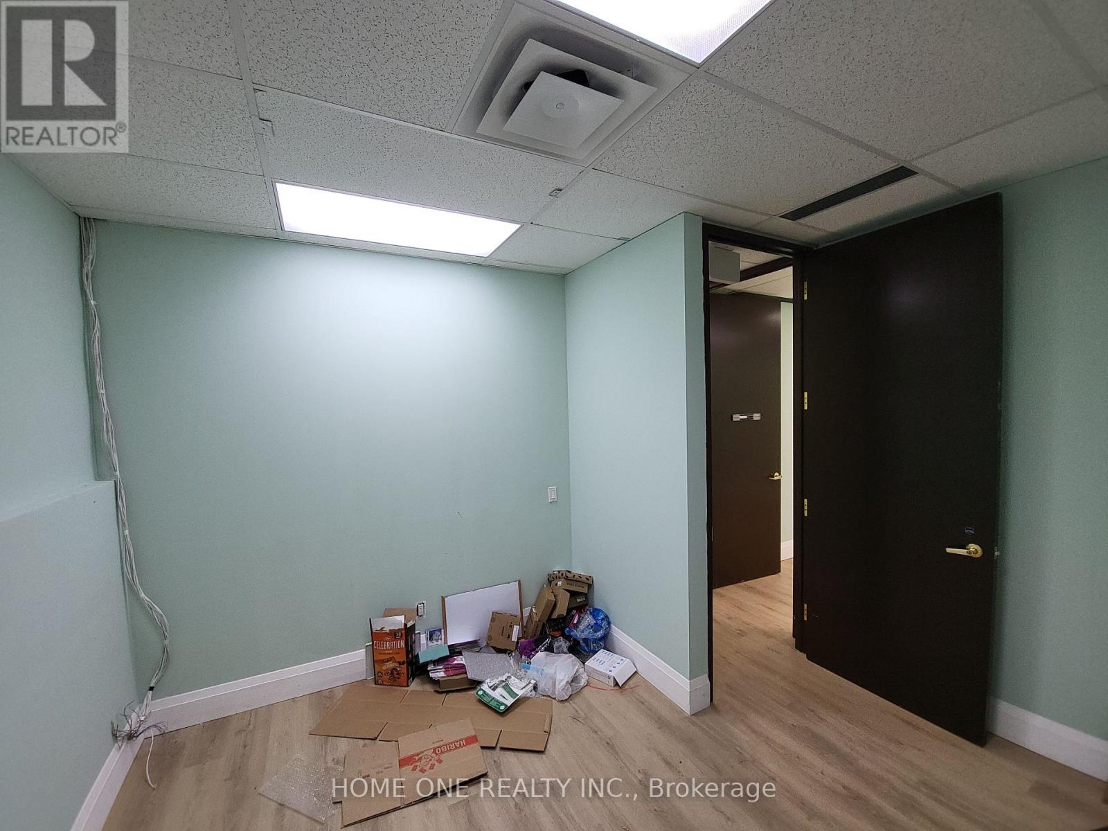 3 & 4 - 33 The Bridle Trail, Markham, Ontario  L3R 4E7 - Photo 20 - N12415347