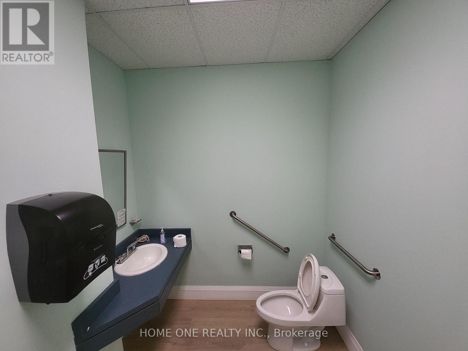 3 & 4 - 33 The Bridle Trail, Markham, Ontario  L3R 4E7 - Photo 22 - N12415347