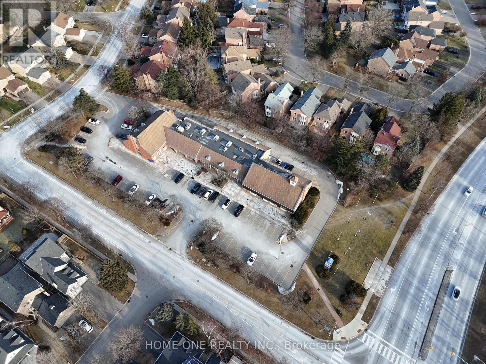3 & 4 - 33 The Bridle Trail, Markham, Ontario  L3R 4E7 - Photo 25 - N12415347