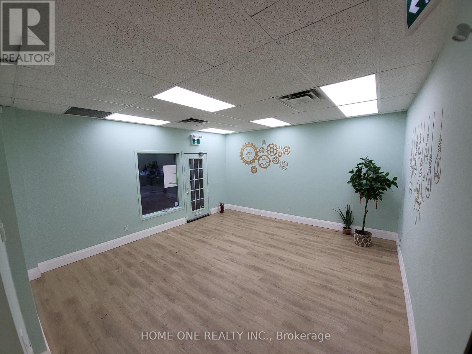 3 & 4 - 33 The Bridle Trail, Markham, Ontario  L3R 4E7 - Photo 9 - N12415347