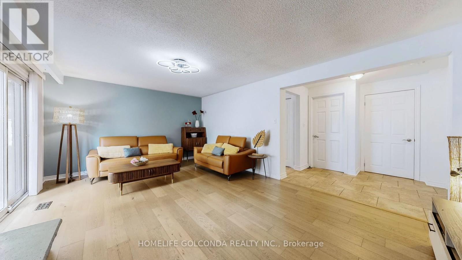 54 Senator Reesor's Drive, Markham, Ontario  L3P 3E2 - Photo 15 - N12415368