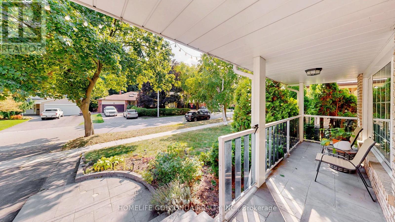 54 Senator Reesor's Drive, Markham, Ontario  L3P 3E2 - Photo 2 - N12415368
