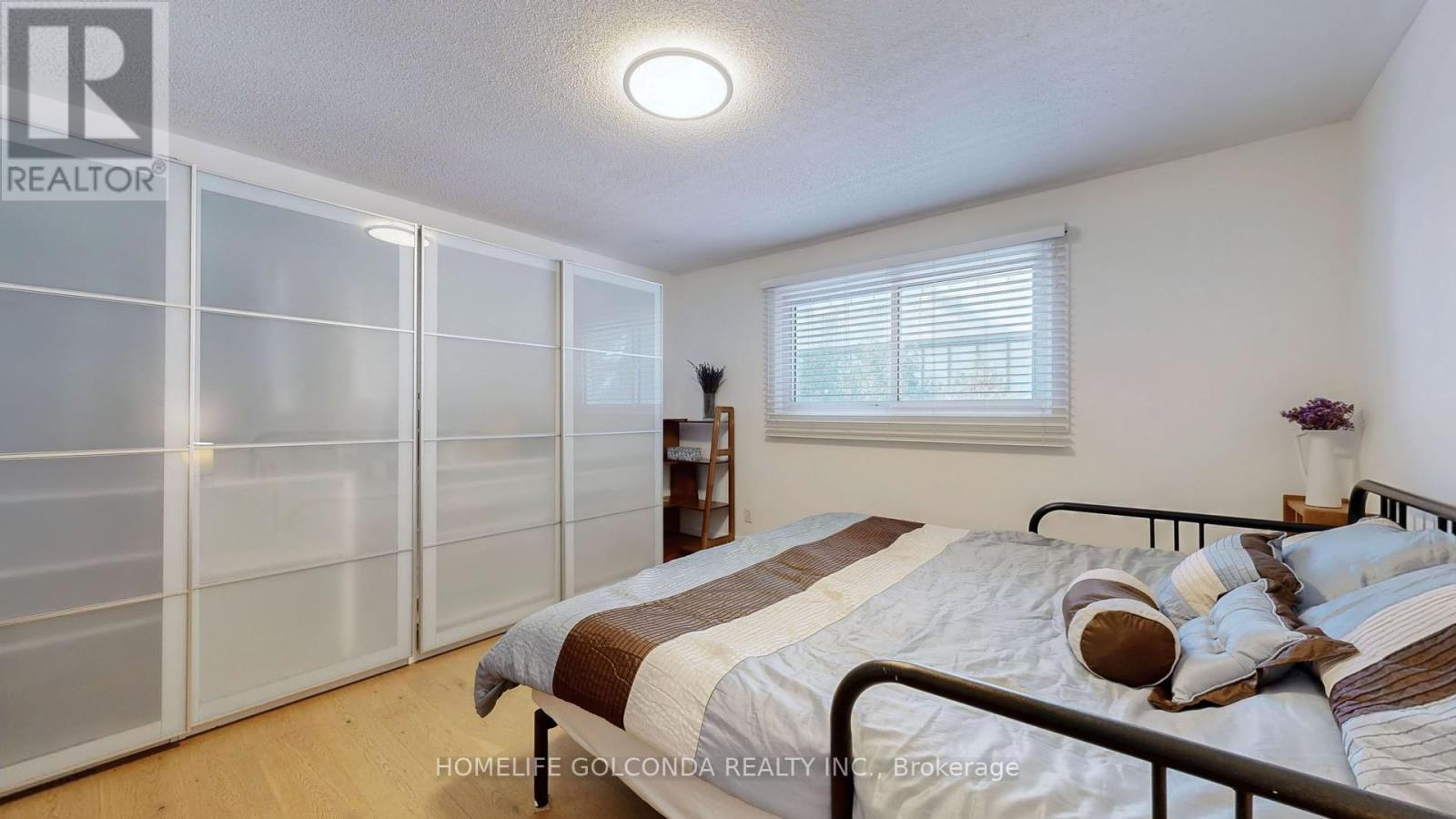 54 Senator Reesor's Drive, Markham, Ontario  L3P 3E2 - Photo 25 - N12415368