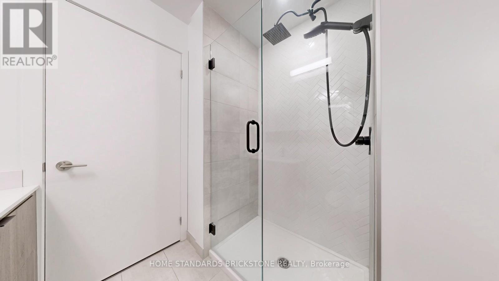 321 - 8888 Yonge Street, Richmond Hill, Ontario  L4C 5V6 - Photo 21 - N12415391