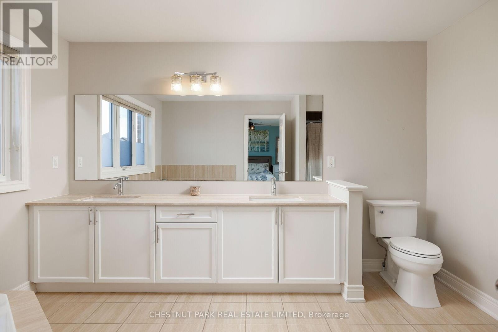 126 Blue Dasher Boulevard, Bradford West Gwillimbury, Ontario  L3Z 0E5 - Photo 27 - N12415400