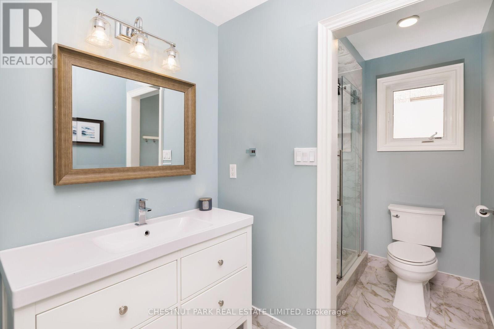 126 Blue Dasher Boulevard, Bradford West Gwillimbury, Ontario  L3Z 0E5 - Photo 34 - N12415400