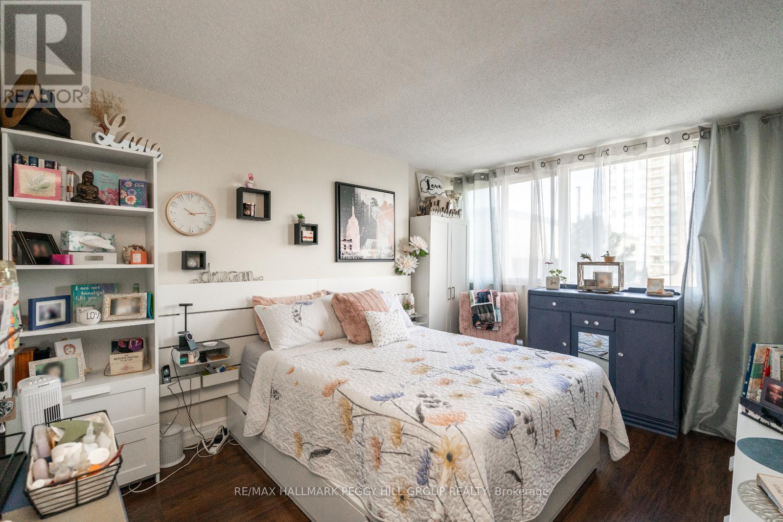505 - 75 Ellen Street, Barrie, Ontario  L4N 7R6 - Photo 6 - S12415340