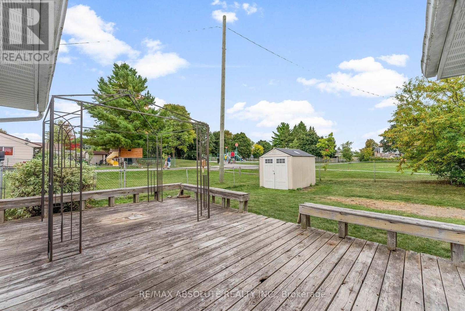 106 Edey Street, Arnprior, Ontario  K7S 1C1 - Photo 24 - X12414830