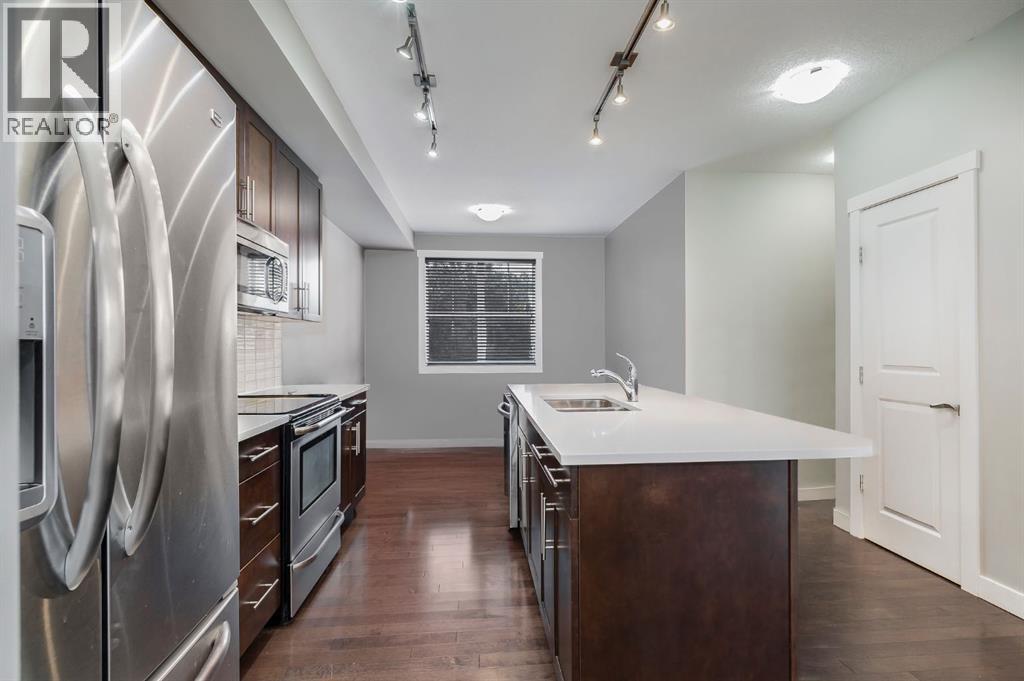 393 Mckenzie Towne Gate Se, Calgary, Alberta  T2Z 1C8 - Photo 6 - A2244252