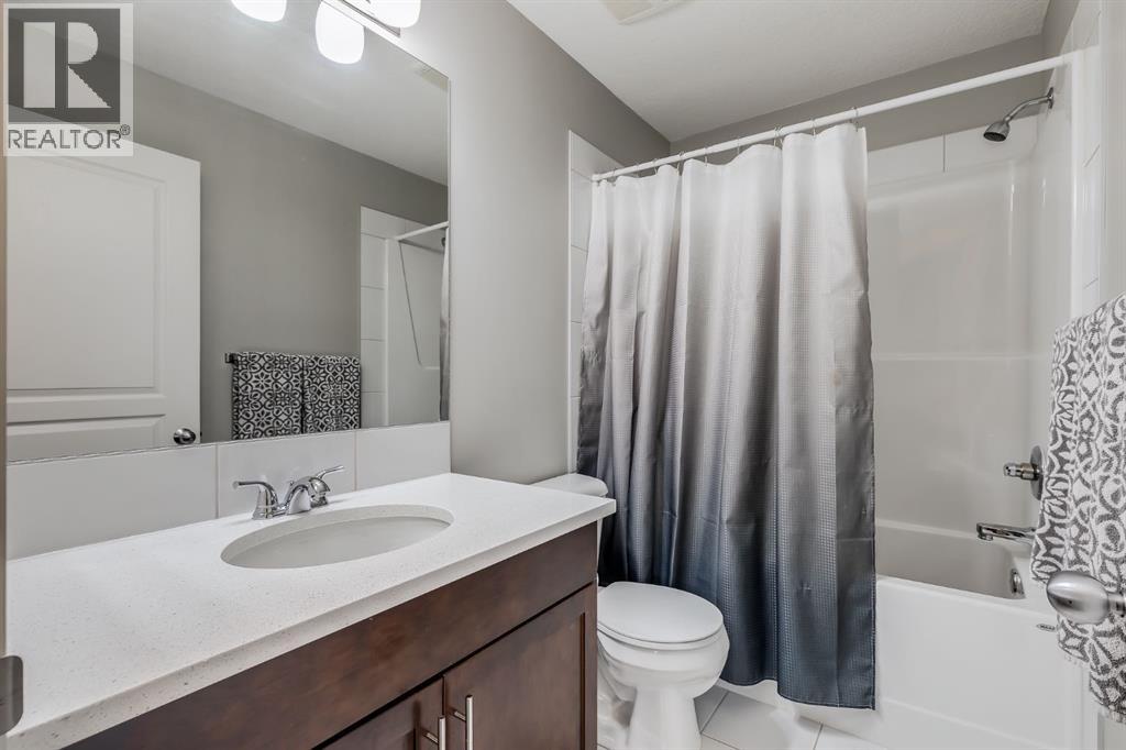 393 Mckenzie Towne Gate Se, Calgary, Alberta  T2Z 1C8 - Photo 19 - A2244252