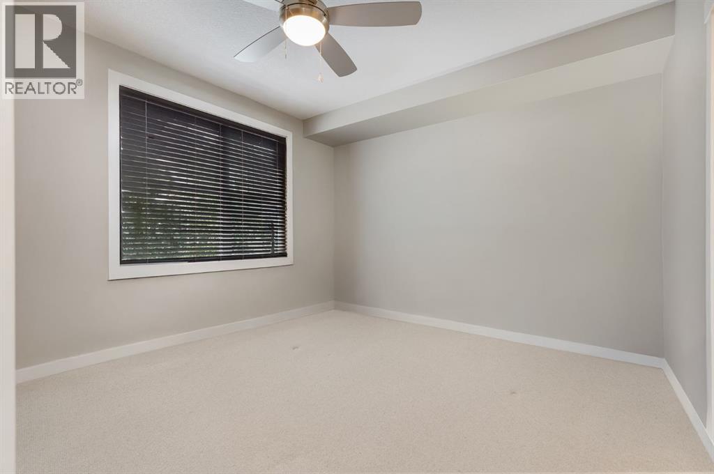 393 Mckenzie Towne Gate Se, Calgary, Alberta  T2Z 1C8 - Photo 12 - A2244252