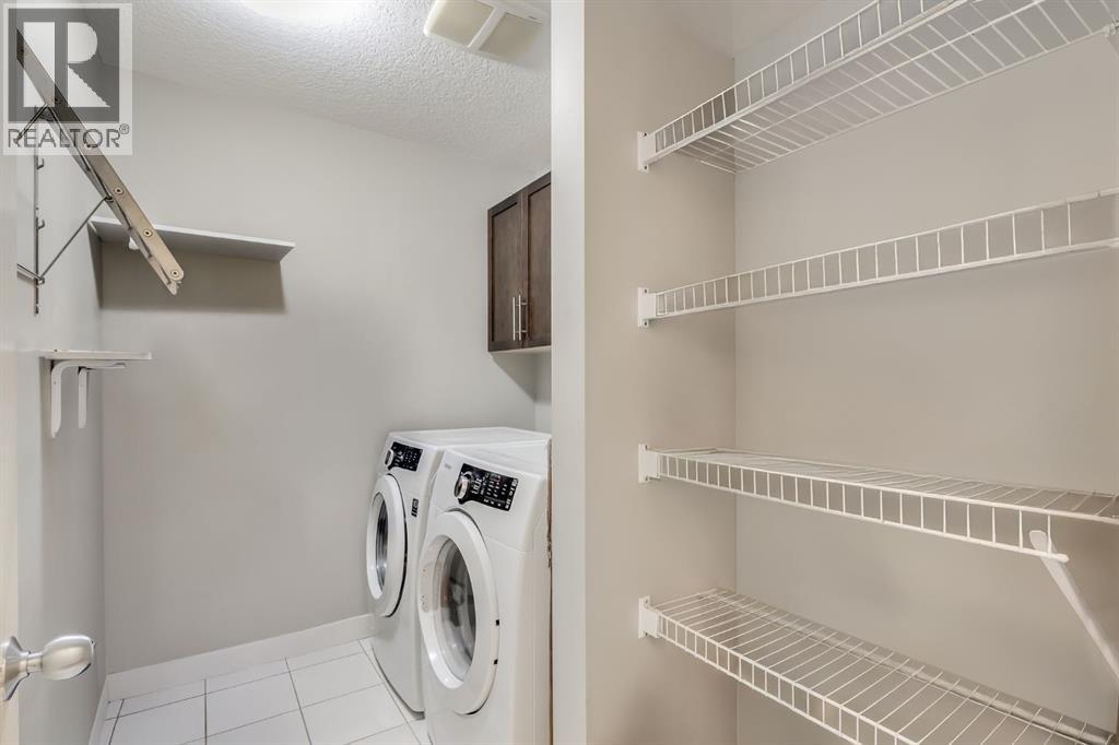 393 Mckenzie Towne Gate Se, Calgary, Alberta  T2Z 1C8 - Photo 10 - A2244252