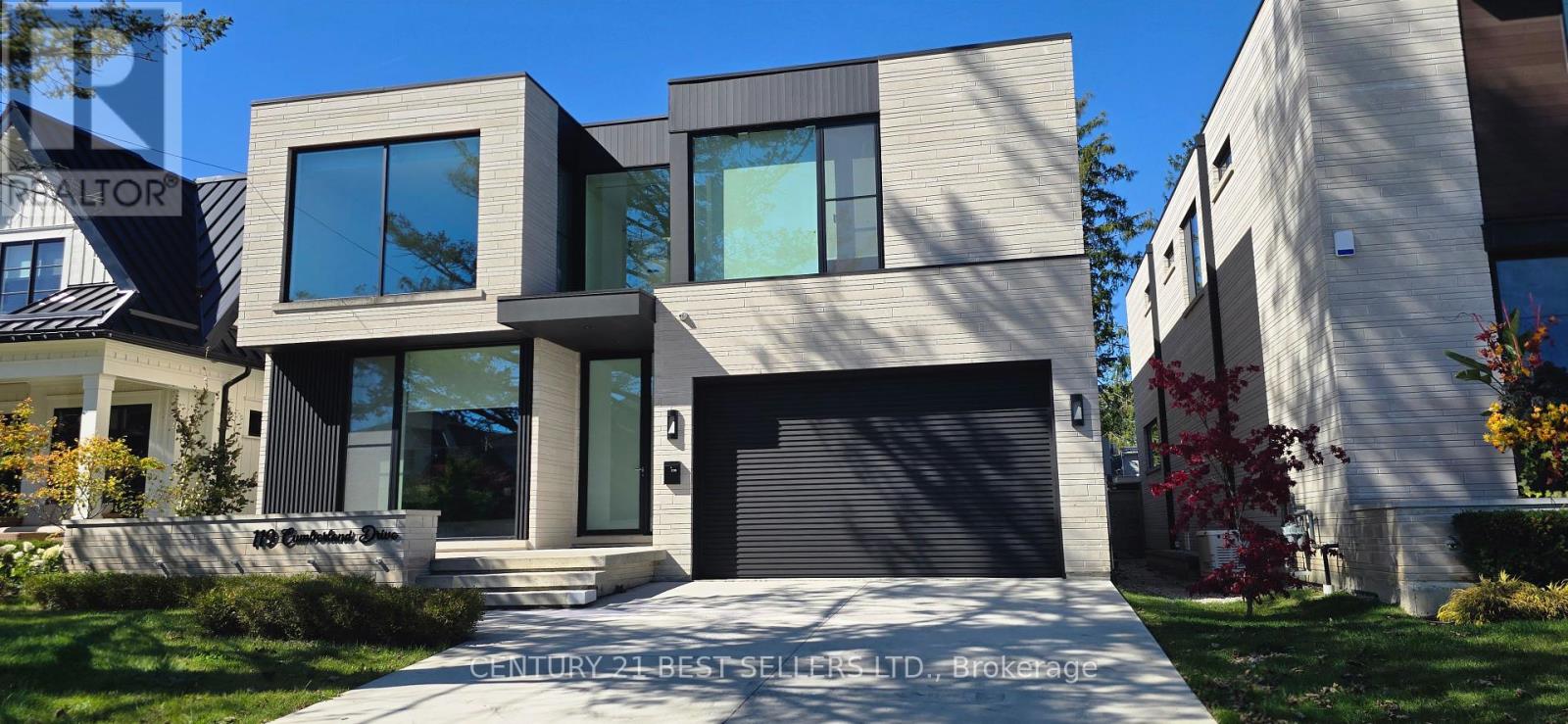 119 CUMBERLAND DRIVE, Mississauga, Ontario