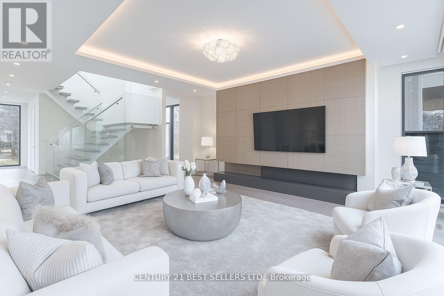 Property at 119 CUMBERLAND DRIVE image 3