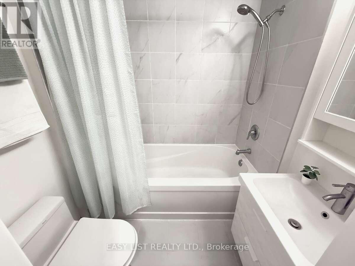 15 - 760 Lawrence Avenue W, Toronto, Ontario  M6A 3E7 - Photo 19 - W12415306