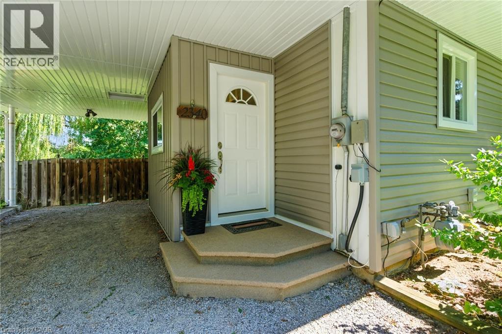 2340 Clifton Street, Thorold, Ontario  L0S 1A0 - Photo 2 - 40771169