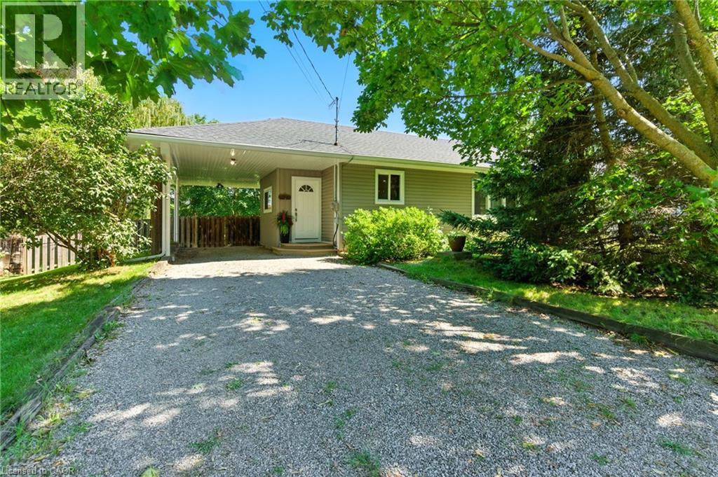 2340 Clifton Street, Thorold, Ontario  L0S 1A0 - Photo 1 - 40771169