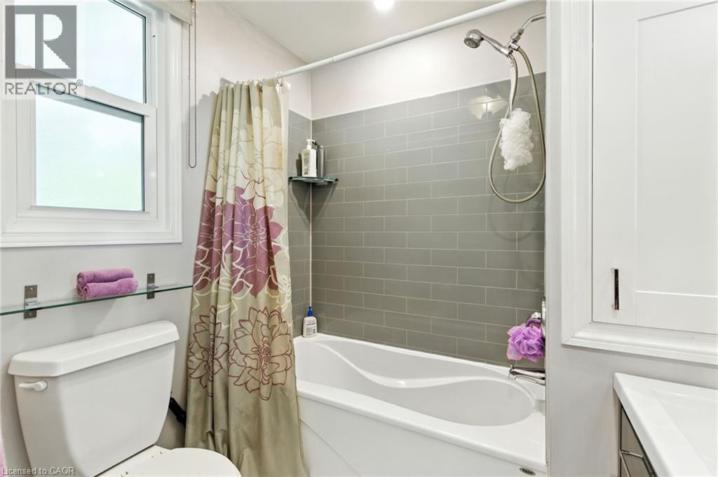 2340 Clifton Street, Thorold, Ontario  L0S 1A0 - Photo 14 - 40771169