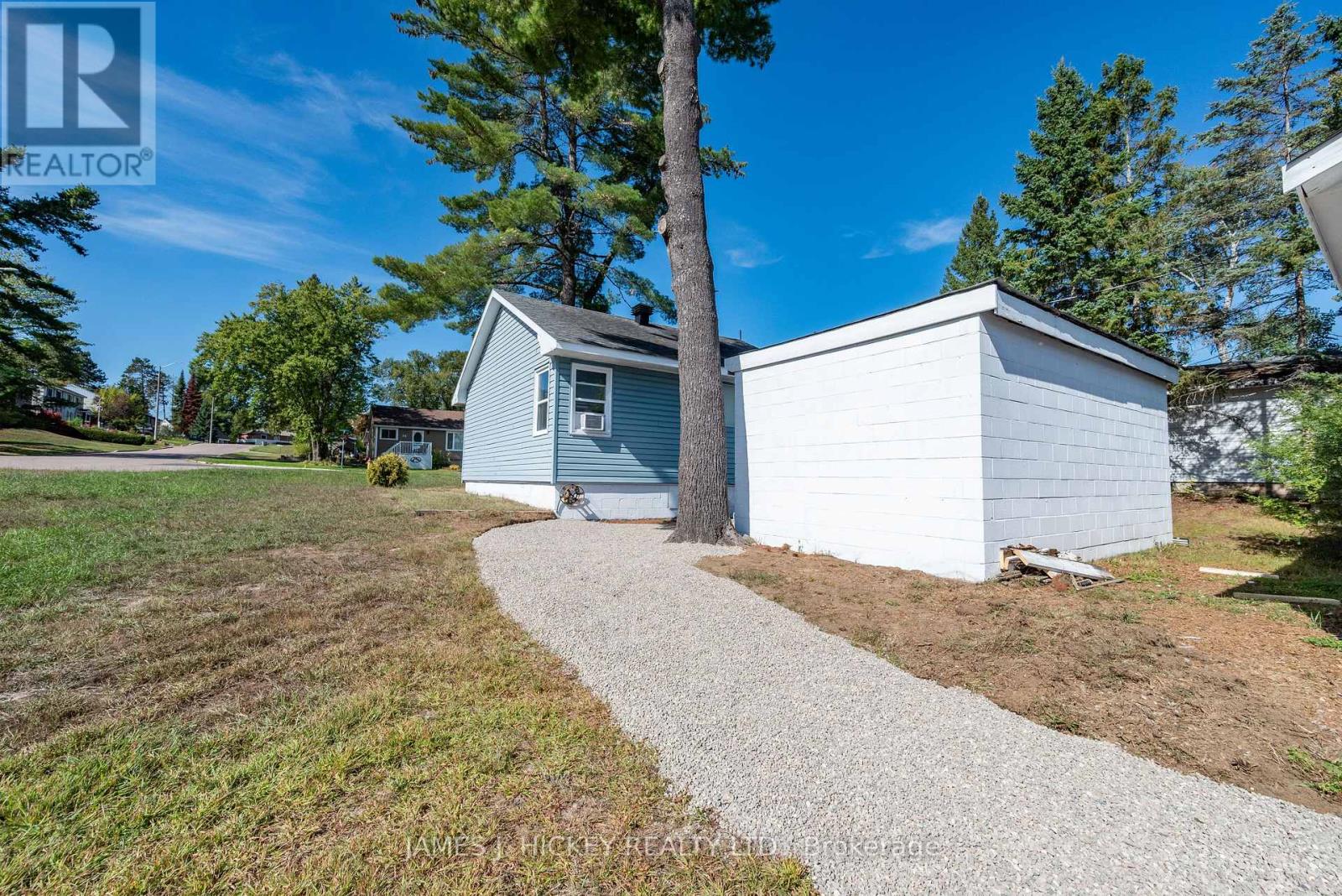 27 Summit Street, Deep River, Ontario  K0J 1P0 - Photo 30 - X12415456