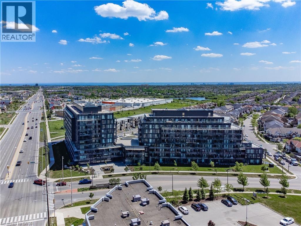 3200 DAKOTA Common Unit# B602, Burlington, Ontario
