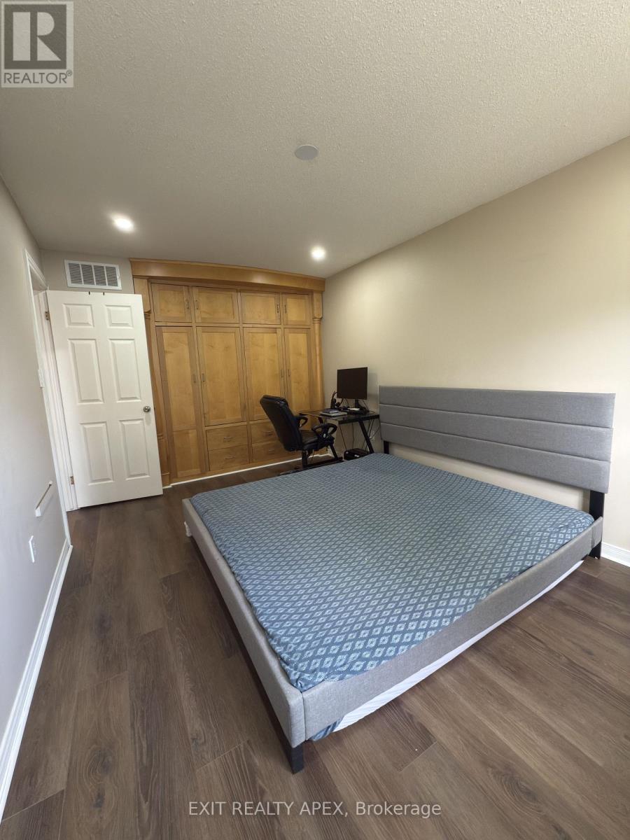 9 - 76 Frances Avenue, Hamilton, Ontario  L8E 5X2 - Photo 24 - X12415318