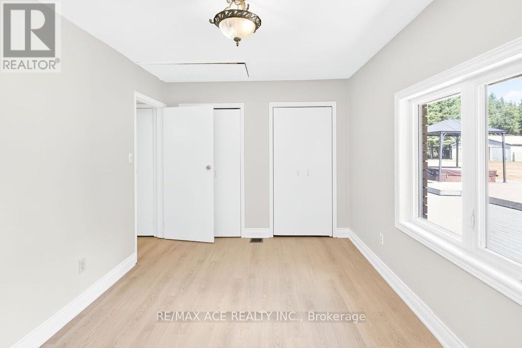 2425 North School Road, Havelock-Belmont-Methuen, Ontario  K0L 1Z0 - Photo 10 - X12415378