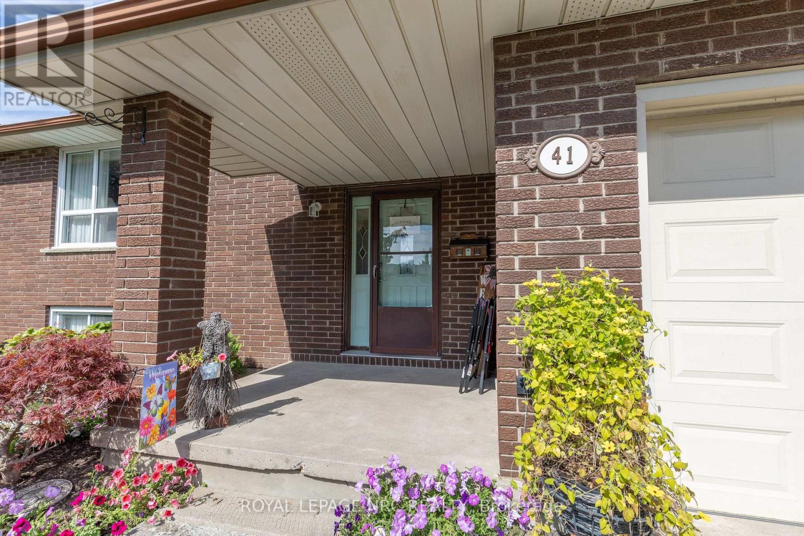 41 Third Avenue, Port Colborne, Ontario  L3K 5P2 - Photo 38 - X12414237