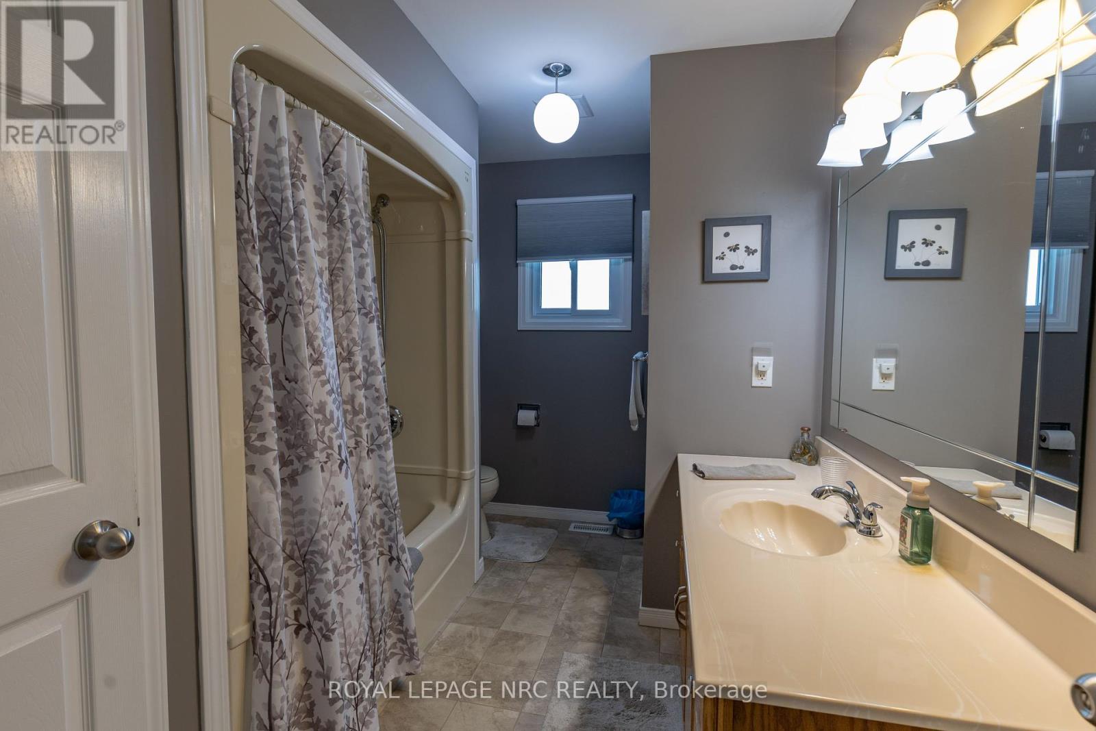 41 Third Avenue, Port Colborne, Ontario  L3K 5P2 - Photo 26 - X12414237
