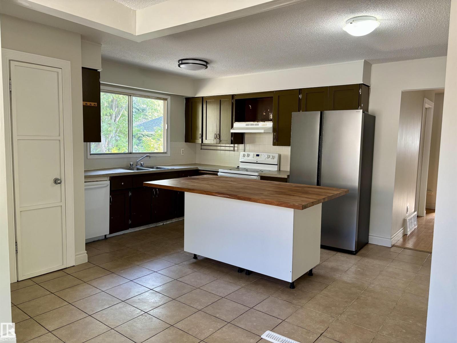 58 Menlo Cr, Sherwood Park, Alberta  T8A 0R9 - Photo 8 - E4458583