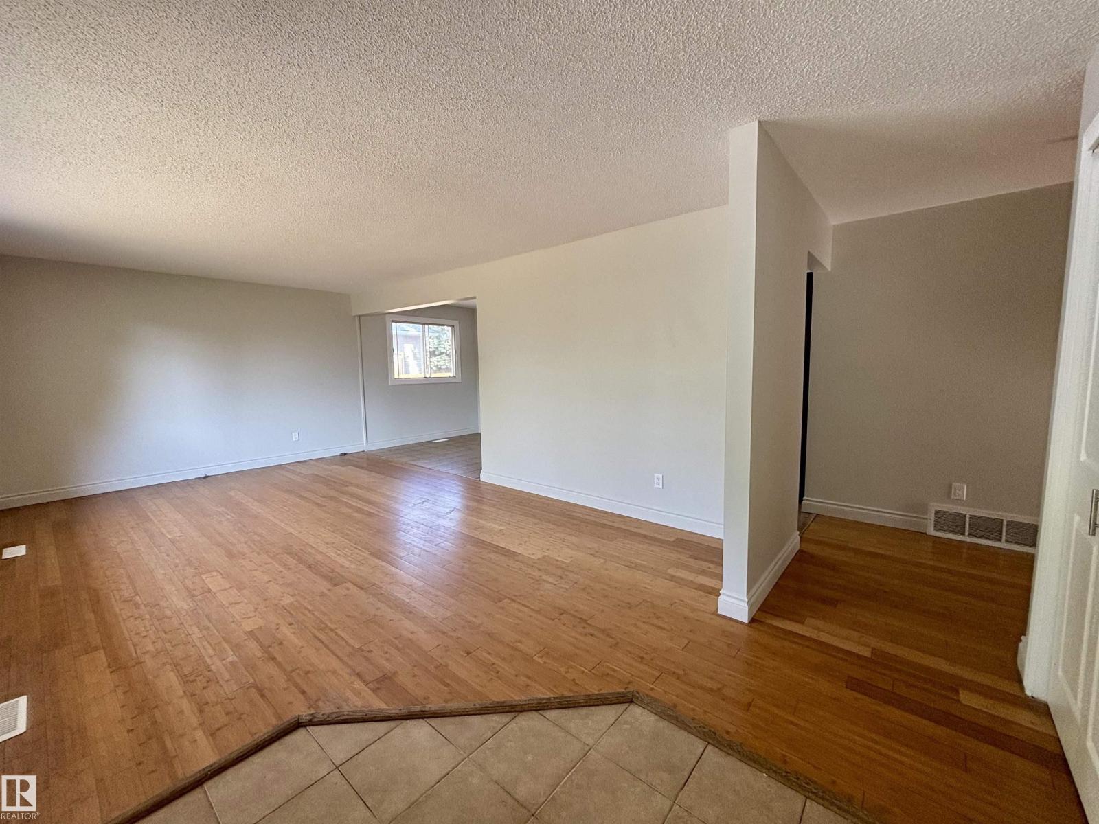 58 Menlo Cr, Sherwood Park, Alberta  T8A 0R9 - Photo 4 - E4458583