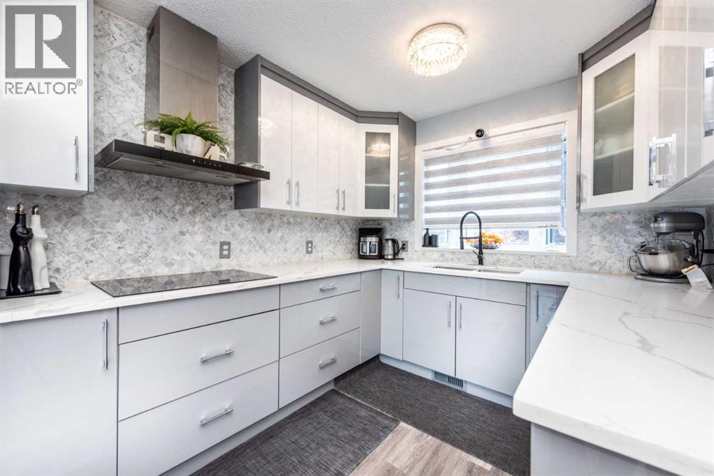 23 Falsby Place Ne, Calgary, Alberta  T3J 1B9 - Photo 8 - A2250695