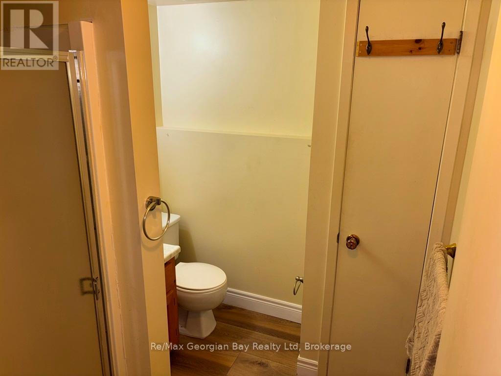 16 Community Centre Drive, Severn, Ontario  L0K 1E0 - Photo 19 - S12415531