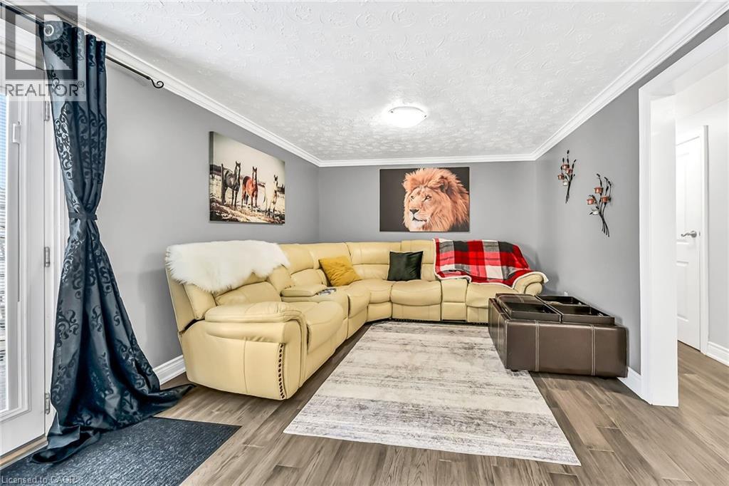 28 Tara Court, Hamilton, Ontario  L8K 6E6 - Photo 31 - 40771679