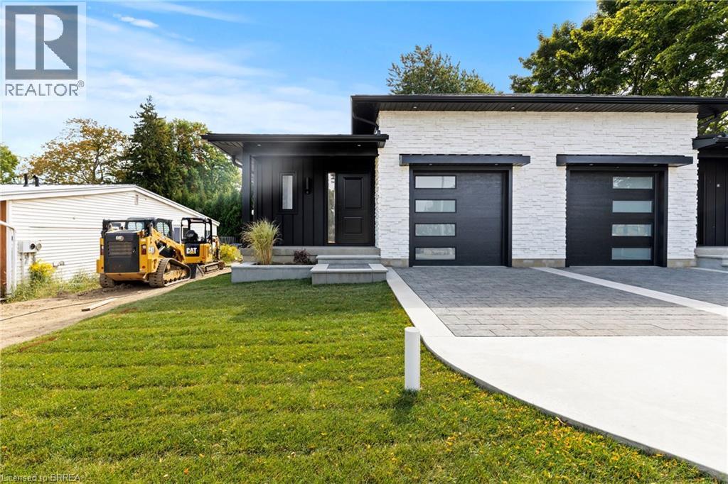 139 King Edward Street, Paris, Ontario  N3L 3E3 - Photo 4 - 40749956