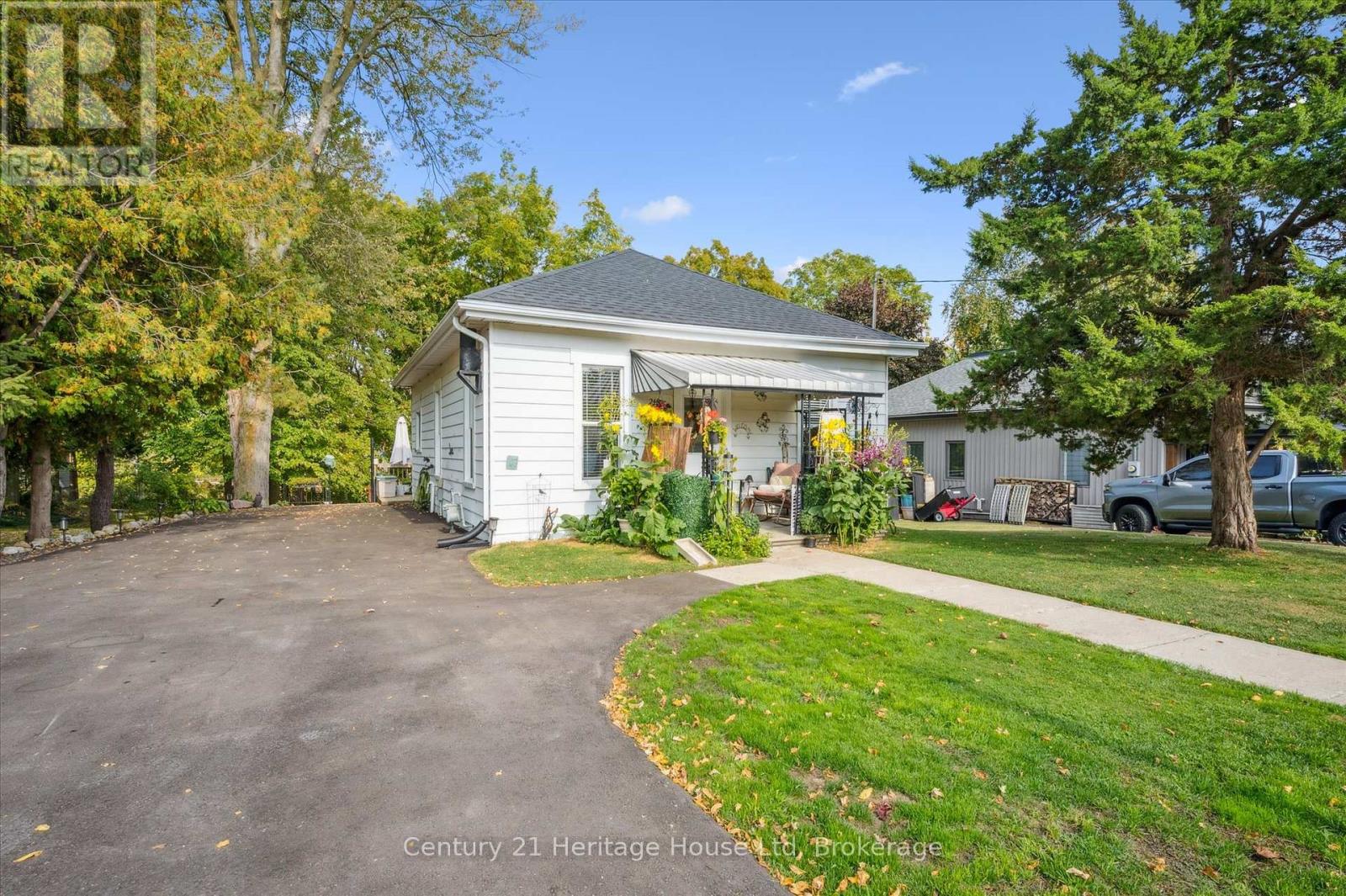 246 THAMES STREET N, Ingersoll, Ontario