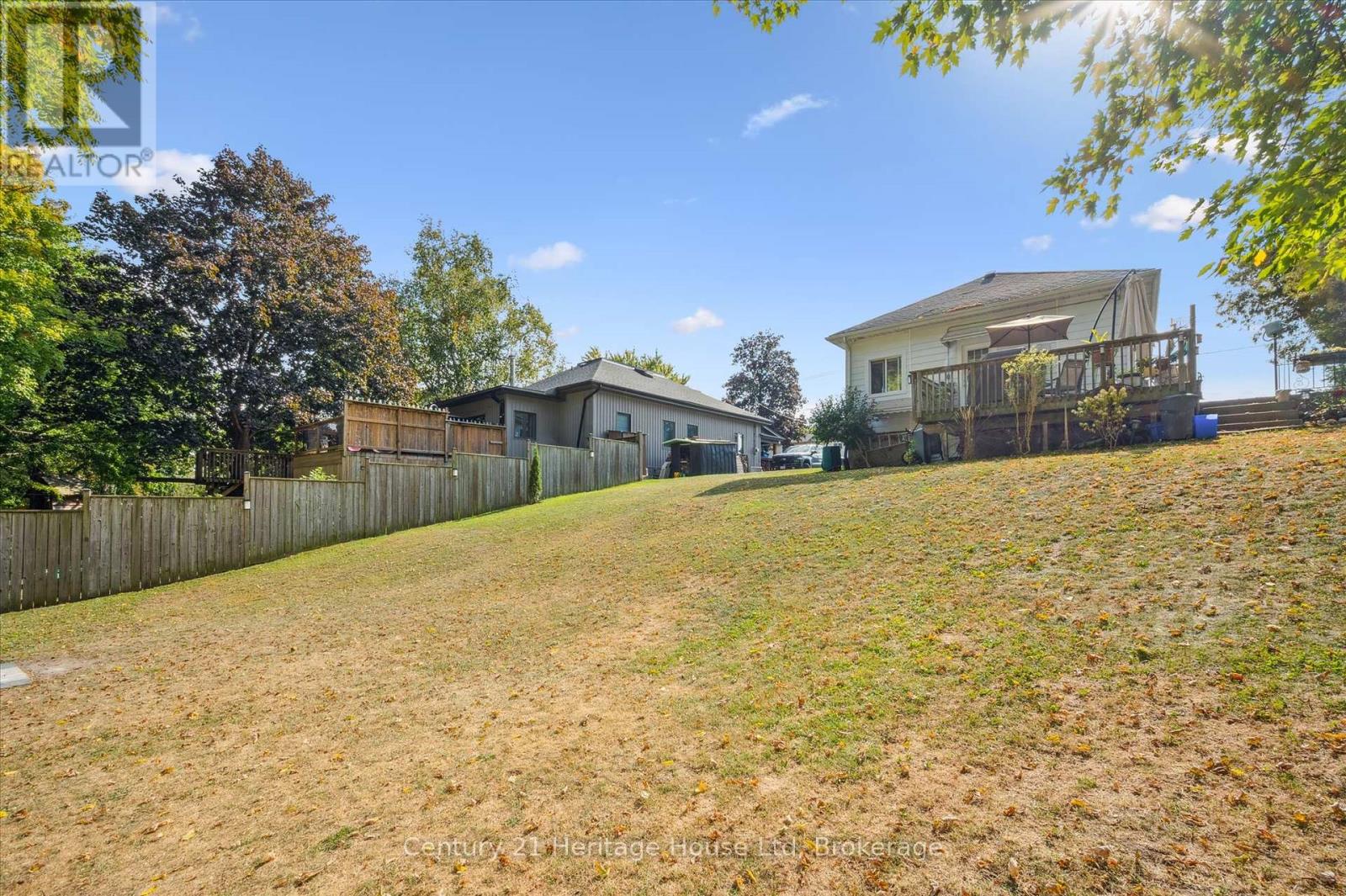 246 Thames Street N, Ingersoll, Ontario  N5C 3E4 - Photo 22 - X12415502